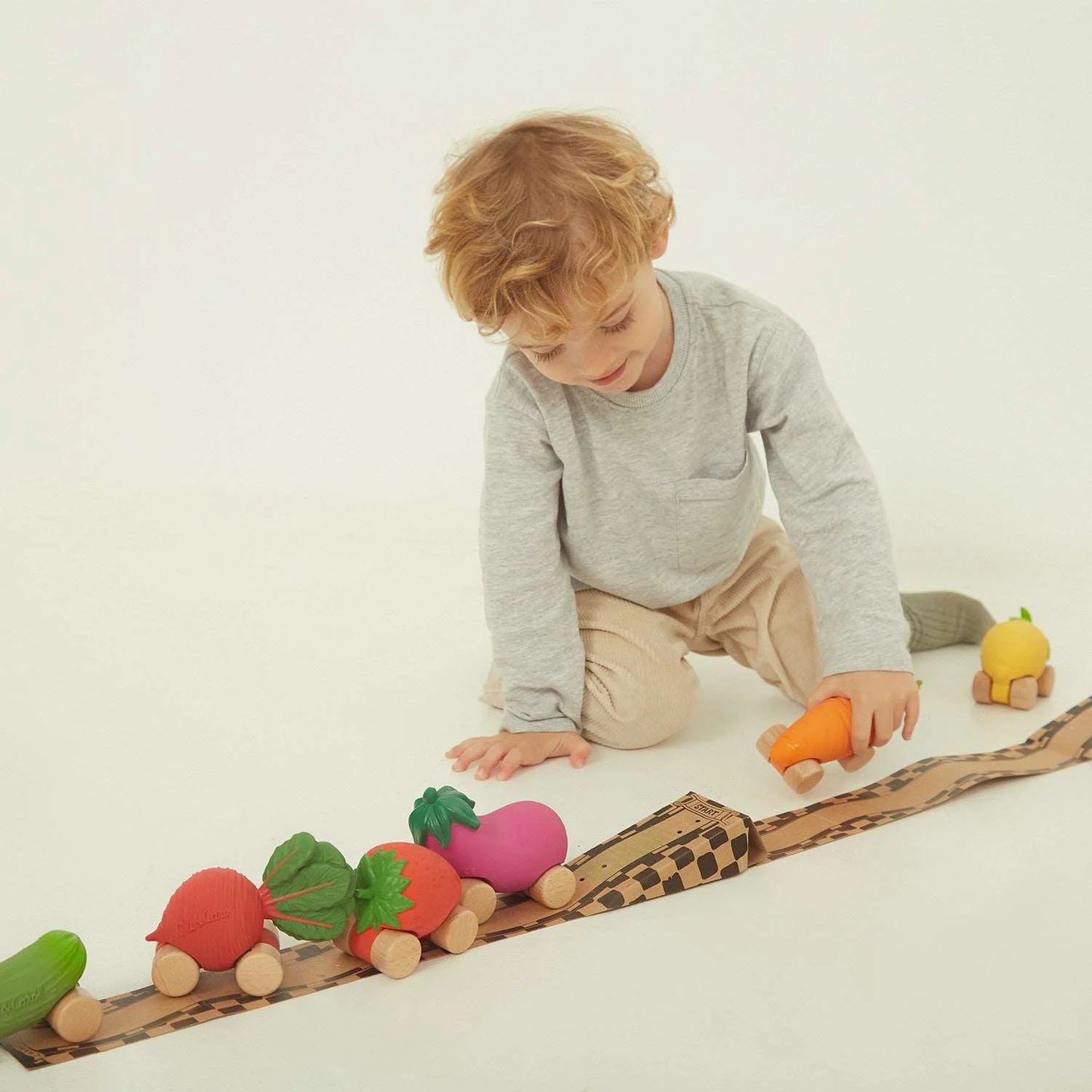 Sweetie la voiture fraise Oli&Carol