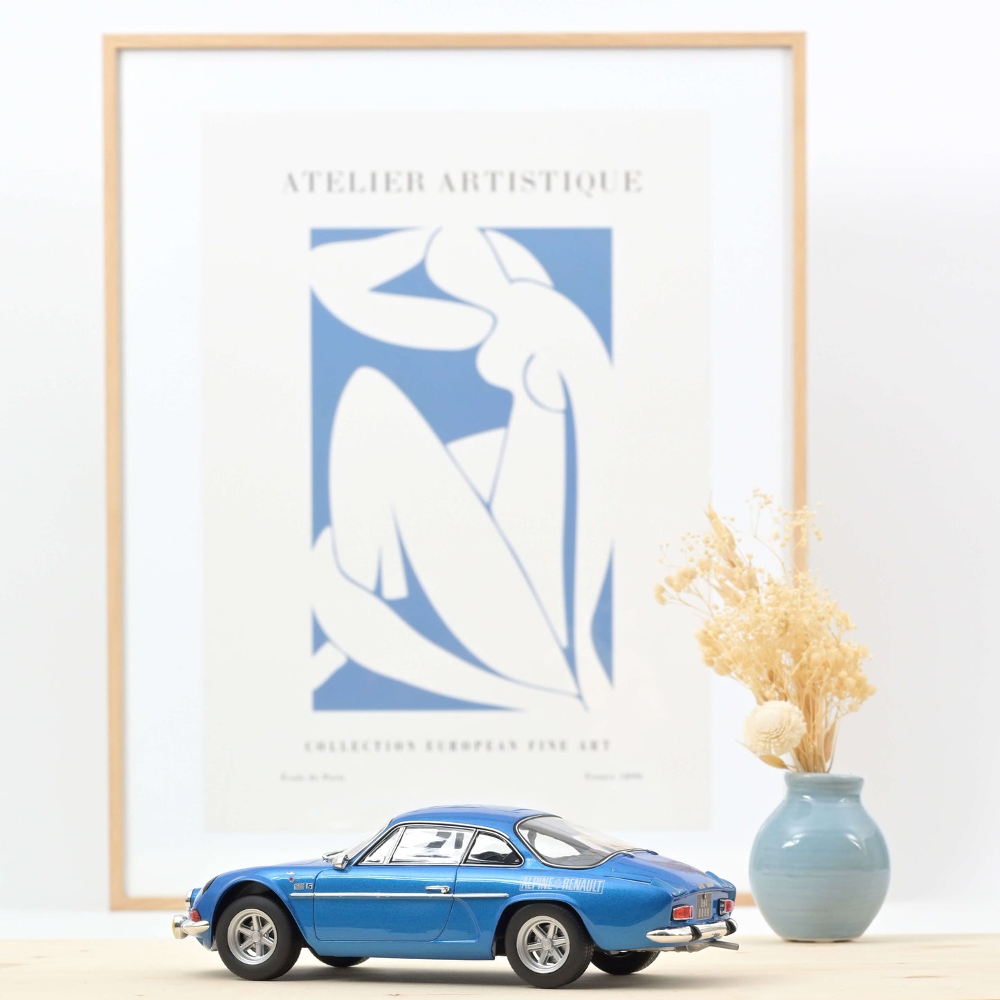 Alpine A110 1600S 1972 Bleu avec décoration latérale 1/18 Norev